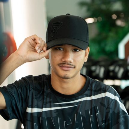 Model black-Black
